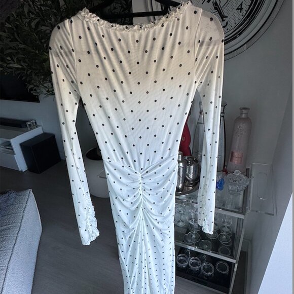 NWT AFRM Cat Ruffle Micro Maxi in Blanc Micro Dot Size S. - Picture 11 of 11